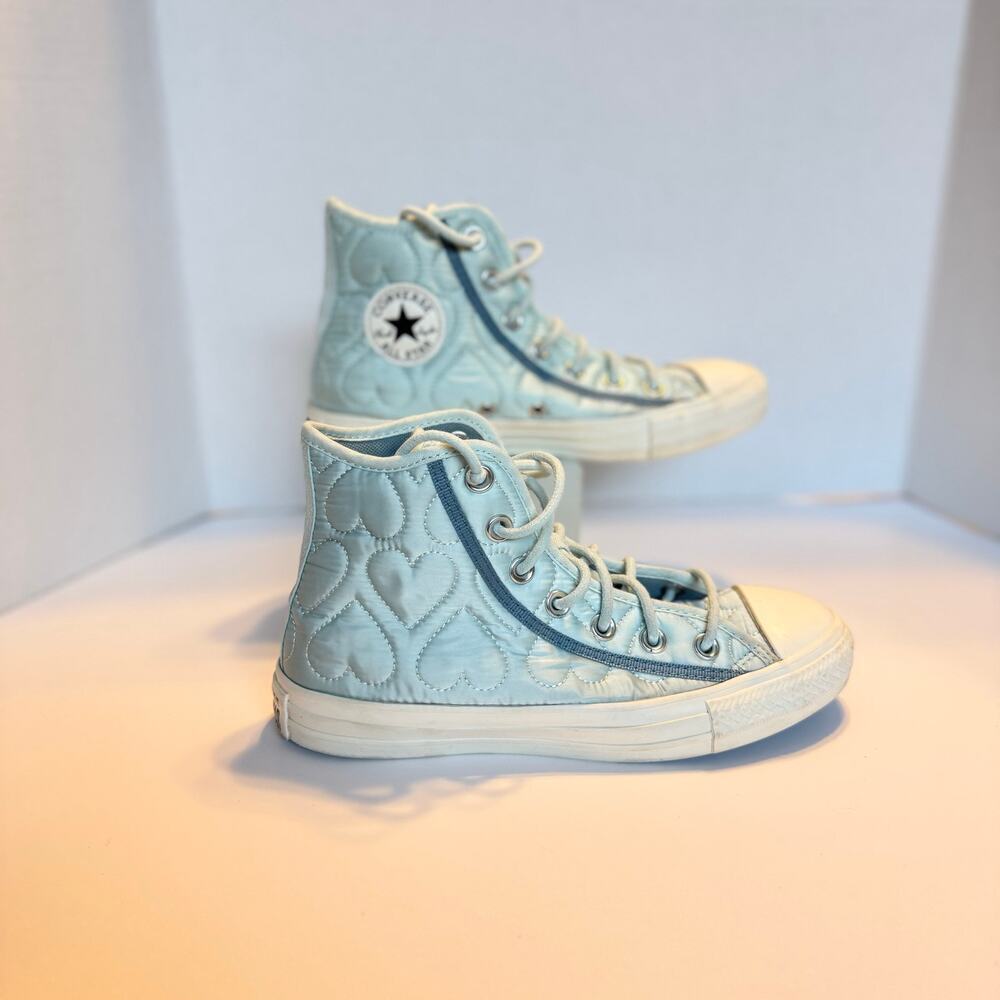 Converse Chuck Taylor High Top light Teal Blue Heart Quilted Shoes Womens 6 - Picture 6 of 9